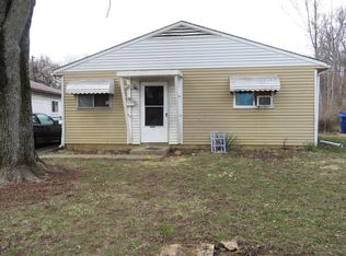 1210 Grovewood Dr, Columbus, OH 43207
