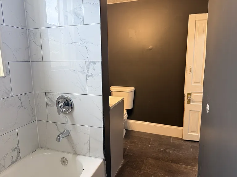 7450 S Maryland Avenue 824 E #75 — Photo 6