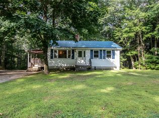 725 Limerick Rd, Arundel, ME 04046