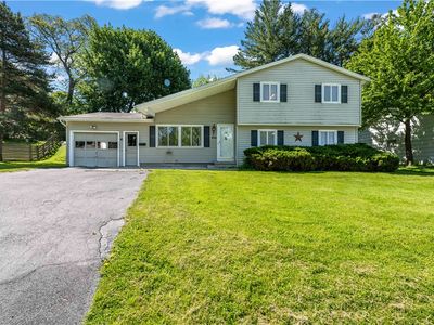 250 Lake Shore Boulevard Ext, Rochester, NY, 14617