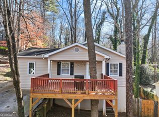 4416 Cary Dr, Snellville, GA 30039
