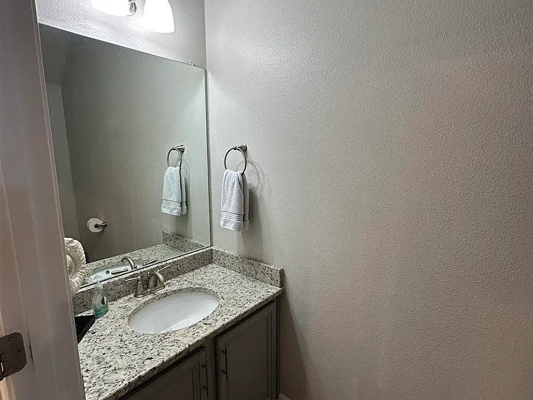 1210 W Government St — Photo 5