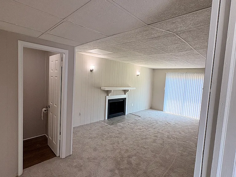 1821 Andrews Blvd — Photo 7