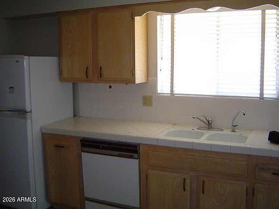 4th image of 10001 W PEORIA Avenue