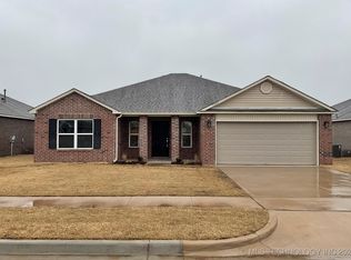 7501 E 159th St S, Bixby, OK 74008