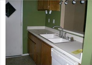 3rd image of 15957 Randall Ave