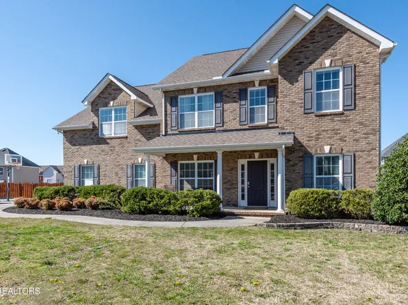 1106 Meadowmist Ln, Maryville, TN 37804