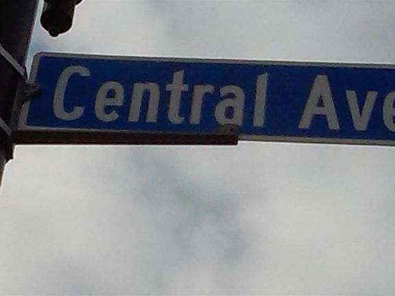 5th image of 1400 S Central Ave