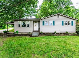 917 Scaffold Cane Rd, Berea, KY 40403