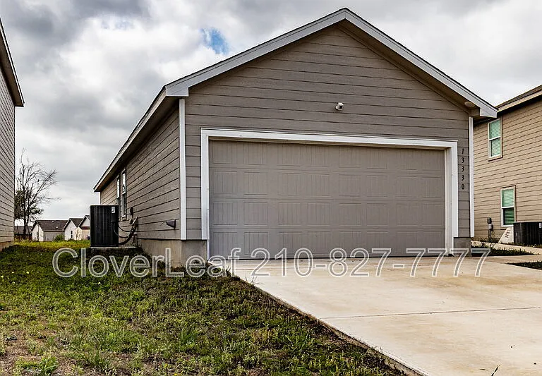 13330 Dutra Rd — Photo 2