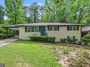 2271 Plantation Dr, East Pt, GA 30344