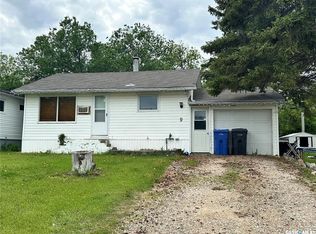 9 Wauchope St, Redvers, SK S0C2H0