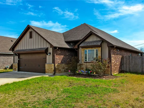 511 Sunny St, Caldwell, TX 77836