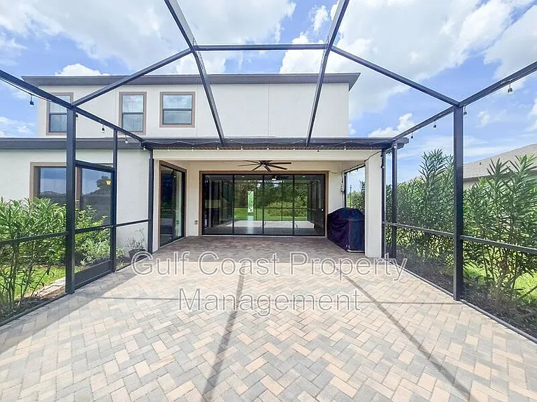 12664 Oak Hill Way — Photo 36