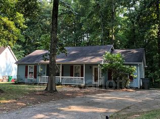 6215 Rockshire Dr, Charlotte, NC 28227