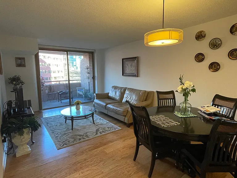4808 Moorland Ln — Photo 4