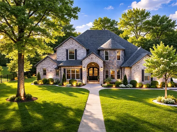 1503 Fontaine Ct, Centerton, AR 72719