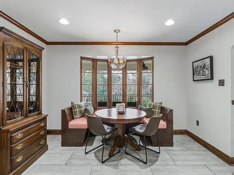 6414 Highland Rd — Photo 13