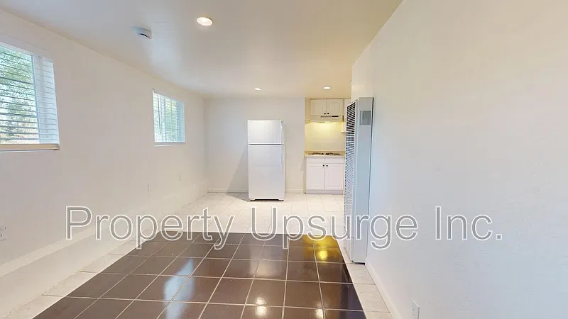 1 bed, 1.0 bath, 450 sqft, $1,150 — Photo 1