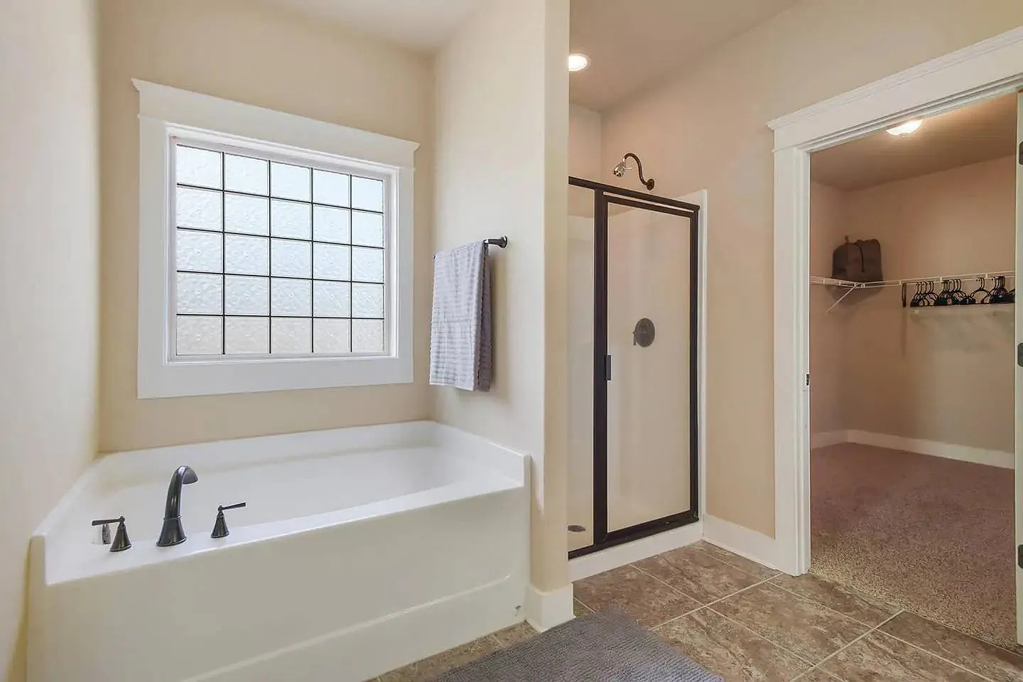 12001 Poplar Drive - 1 — Photo 2