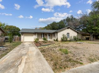 7215 Bridle Path, San Antonio, TX 78240