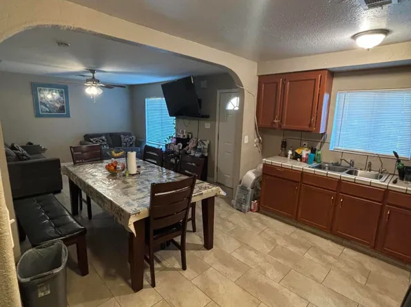 148 Walnut Street, Hanford, CA 93230