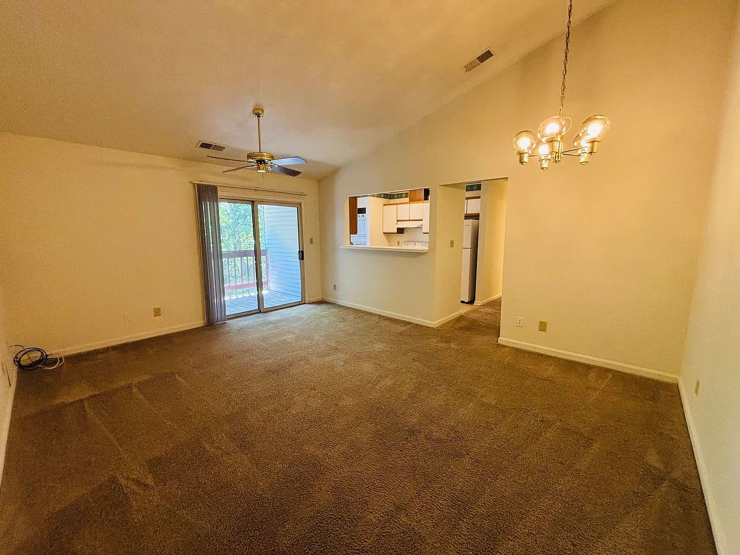 3 Bedroom 2 Bath Condo — Photo 4