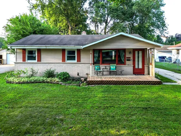 1721 Myra Ave, Janesville, WI 53548