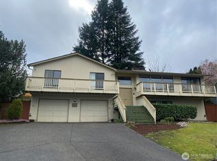14911 SE 49th St, Bellevue, WA