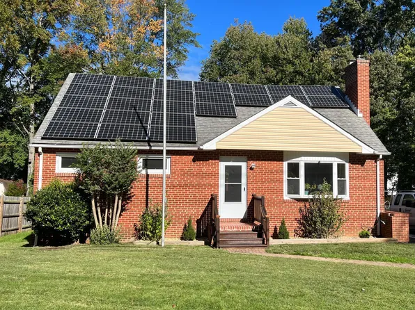 124 Spruce Ln, Annapolis, MD 21403