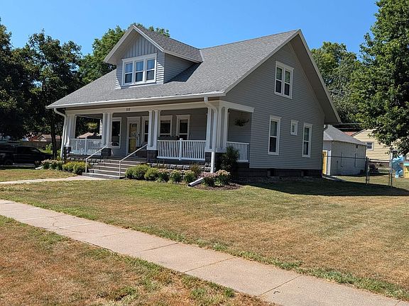 3rd image of 510 E 12th St