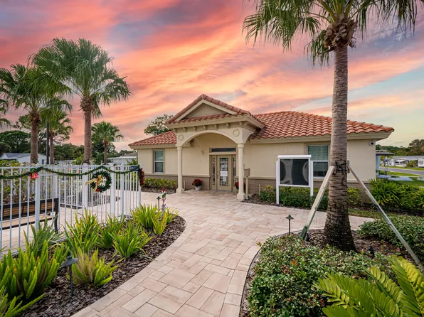 83 Crowell St, Port Orange, FL 32127