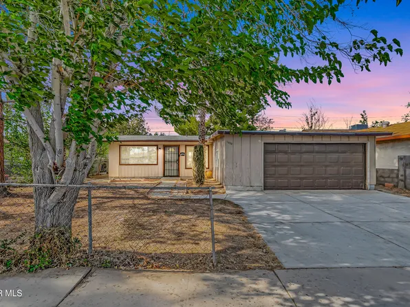 1033 W Holguin St, Lancaster, CA 93534