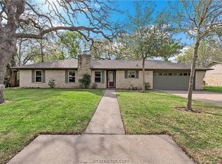 1308 Hawk Tree Dr, College Station, TX 77845