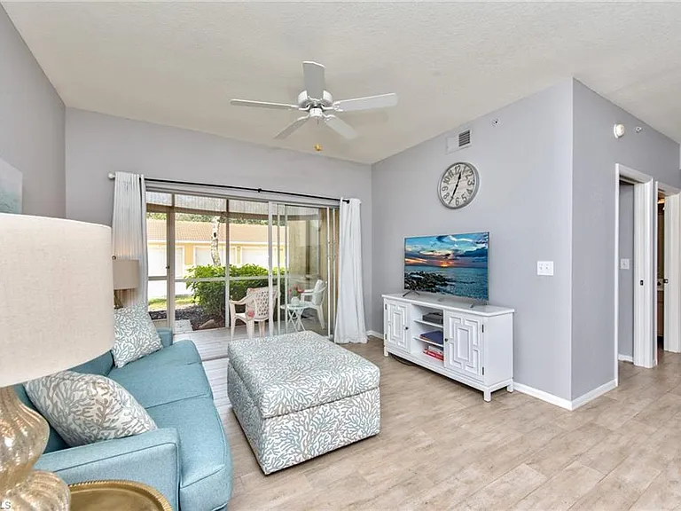 4610 Saint Croix Ln #1016 — Photo 4