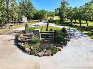 14 Patriot Point, Eufaula, OK 74432