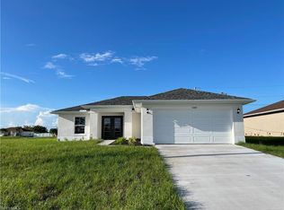1300 NW 19th St, Cape Coral, FL 33993
