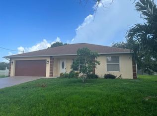 702 SW Amber Ter, Port Saint Lucie, FL 34953