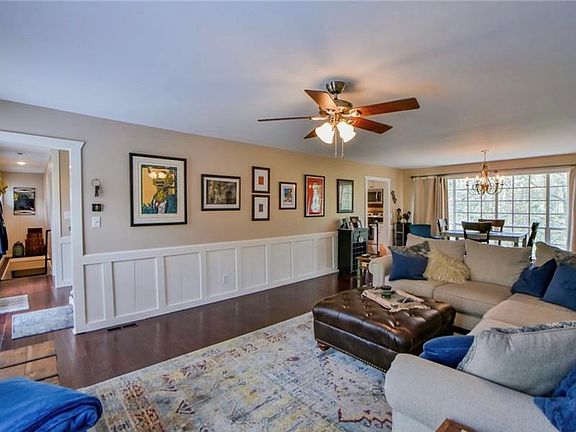 3rd image of 2565 Berkley Hills Dr