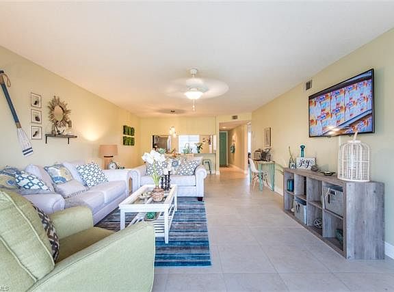 3rd image of 6985 Dennis Cir APT 104