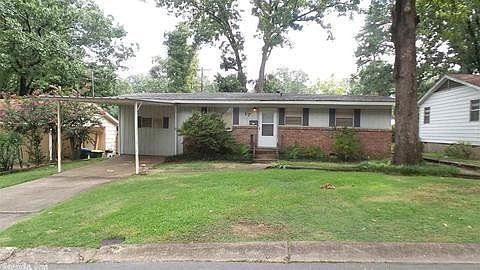2nd image of 17 Harrow Dr