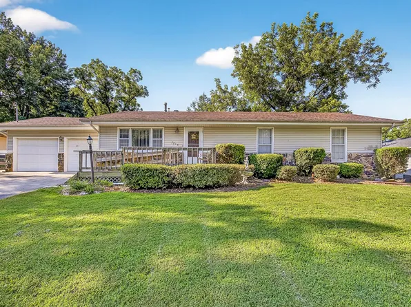 3214 E Independence Street, Springfield, MO 65804