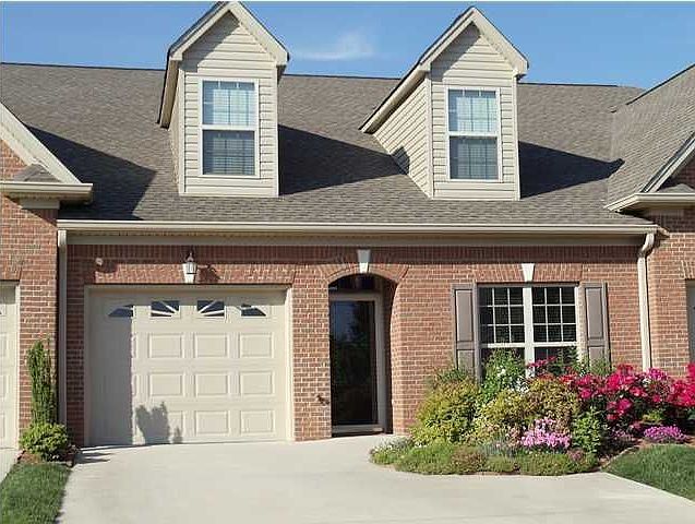 1st image of 915 Lenox Cove Pl