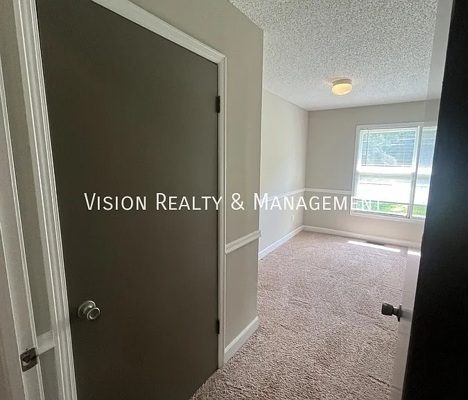 750 Blandenburg Rd #A — Photo 32