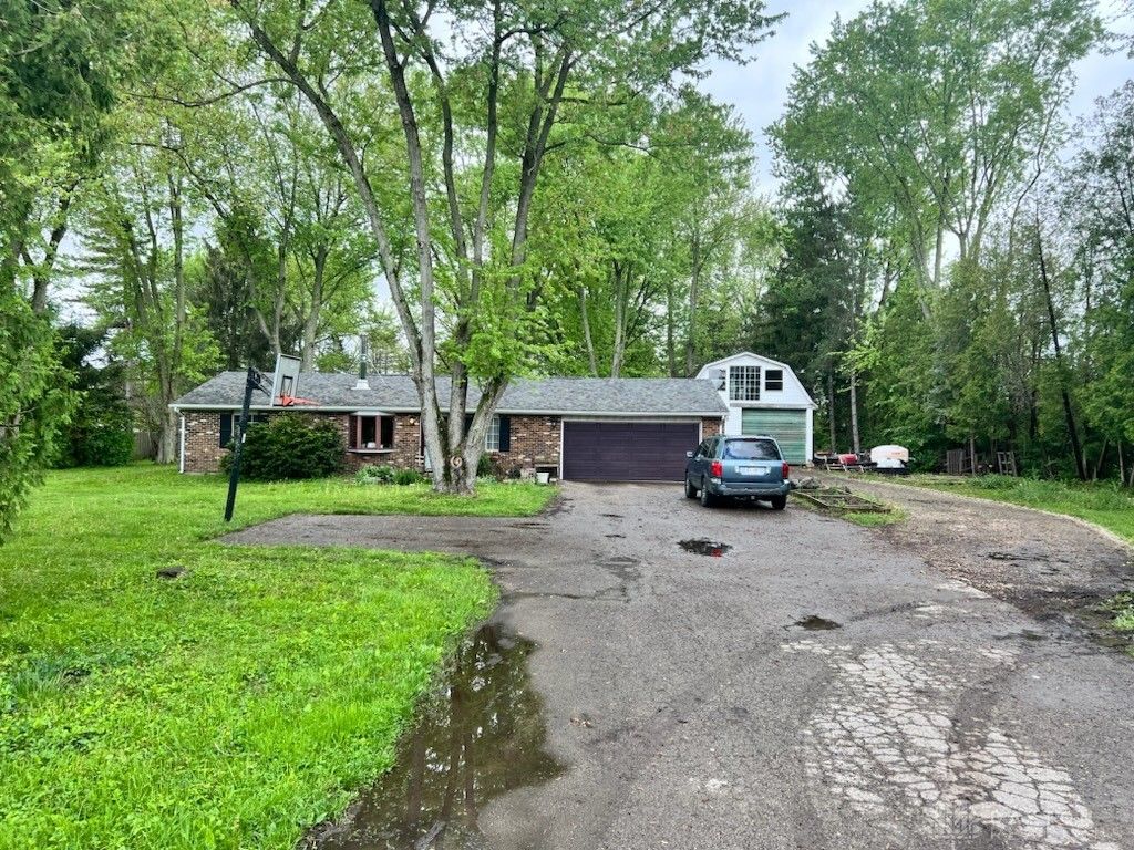 Real estate listing image