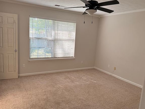 3rd image of 2379 Stonewood Ln