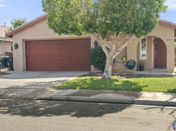 2236 Camino Dr, Calexico, CA 92231