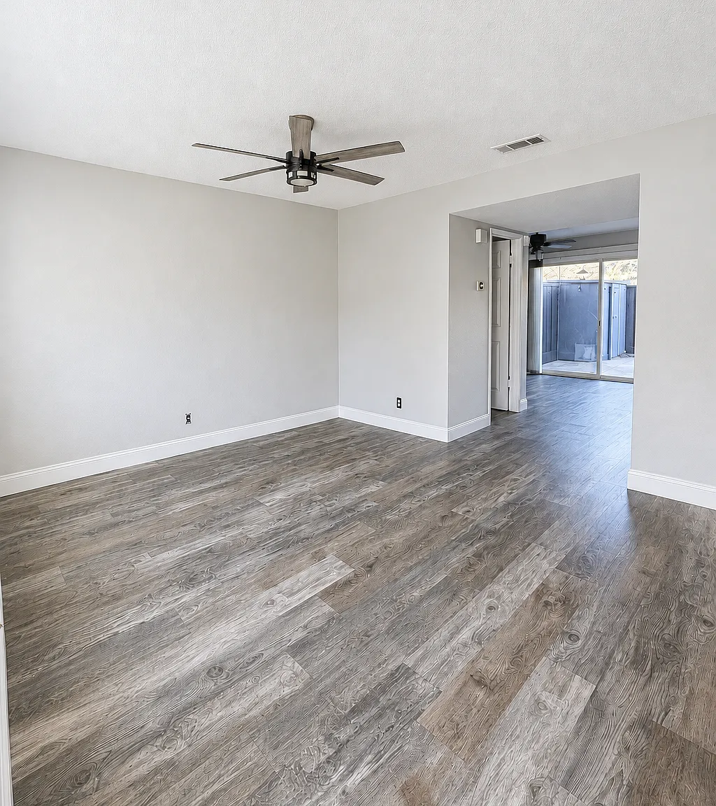 3 bed, 2.5 bath, 1274 sqft, $3,500 — Photo 3
