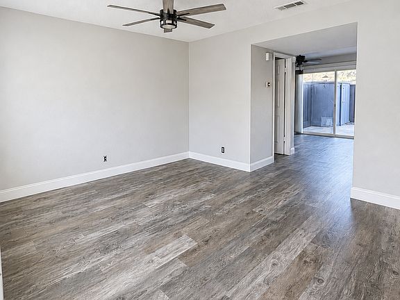 3rd image of 1406 Spring Valley Cmn