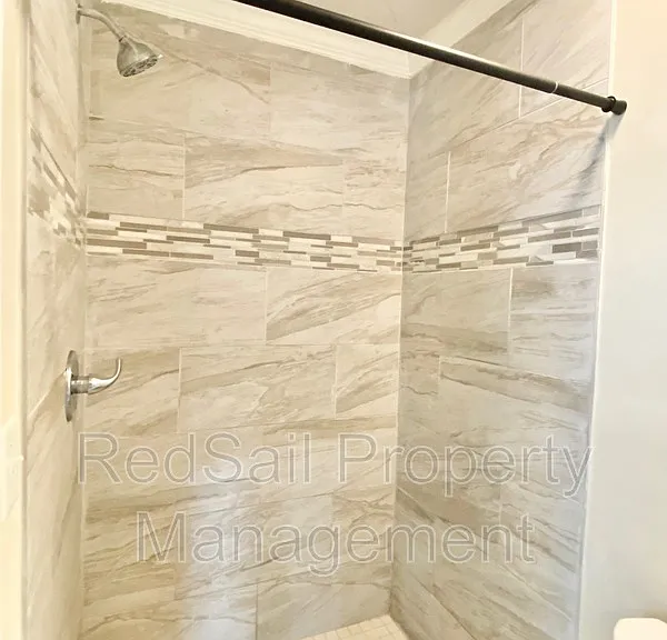 37 Pennwood Dr — Photo 14